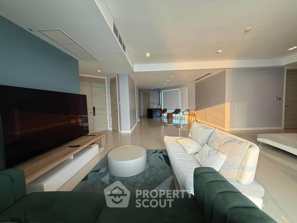 picture 3-BR Condo at Reflection Jomtien Beach Pattaya close to Pattaya (ID 3430204) - 3/17