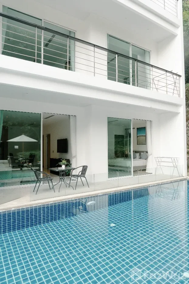 picture 2-Bedroom, 2-Bathroom Pool Access Apartment 6874899 - 23/28