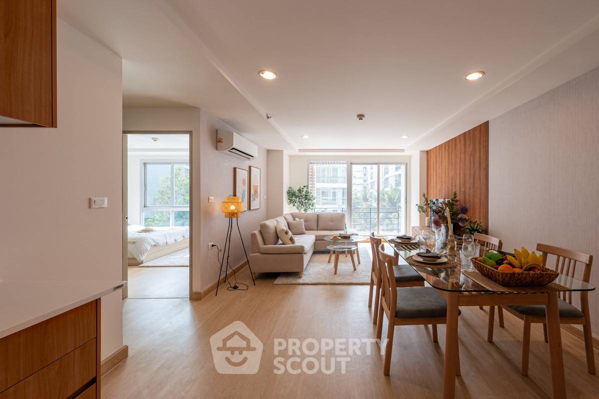 picture 3-BR Condo at Resorta Yen-Akat near MRT Khlong Toei (ID 2850612) - 2/13