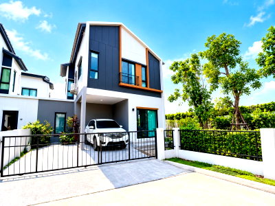 Houses for rent Bang Phli Industrial Estate : 			Corner-unit semi-detached house for rent or sale in Anasiri Bangna Bang Bo. Features 3 bed and 3 bat          