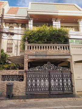 For Sale Townhouse/Townhome  , Pattra Villa 1 Rama 3 - Sathorn , Bang Khlo , Bang Kho Laem , Bangkok , CX-180457 ✅ Live chat with us ADD LINE @connexproperty ✅