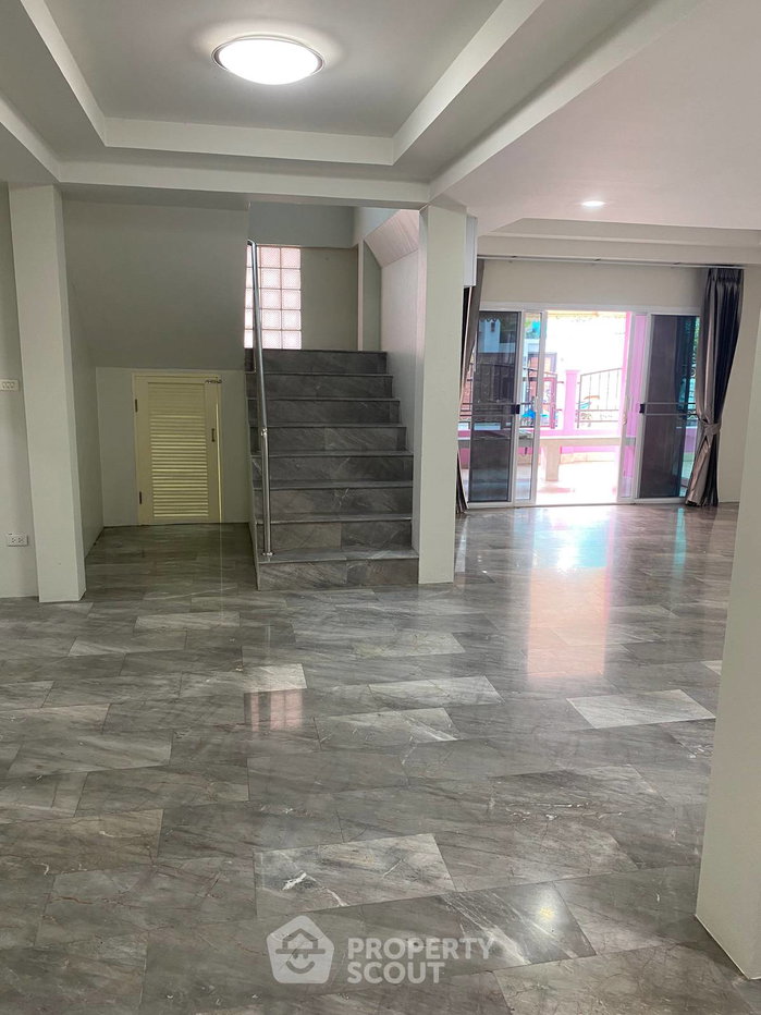 picture Pet-Friendly 3-BR 304 Sqm House At Wonderland 2 Village (ID 3429718) - 32/49