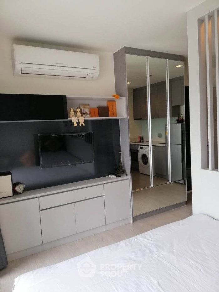 picture Studio Condo at Rhythm Sukhumvit 36-38 near BTS Thong Lor (ID 3430733) - 8/22
