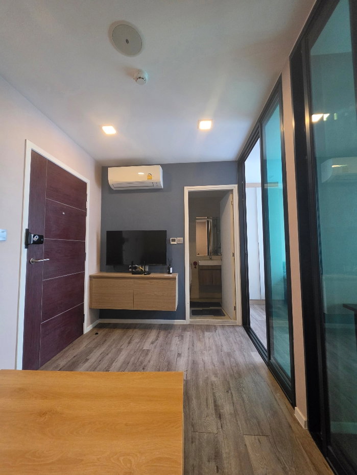 รูป FOR RENT Brown Condo HuaiKwang ,28SQM. 7FLOOR - รูปที่ 6/21