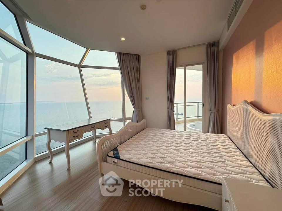 picture 3-BR Condo at Reflection Jomtien Beach Pattaya close to Pattaya (ID 3430204) - 11/17