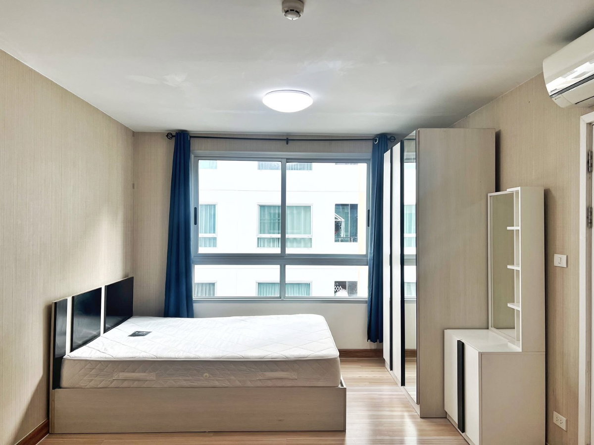 picture Plum Condo Paholyothin89 for rent................ - 1/6