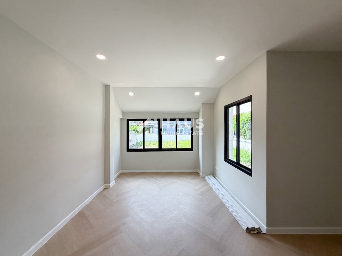 picture Kritsada Nakhon 18 / 4 Bedrooms #HPHU124 - 14/27