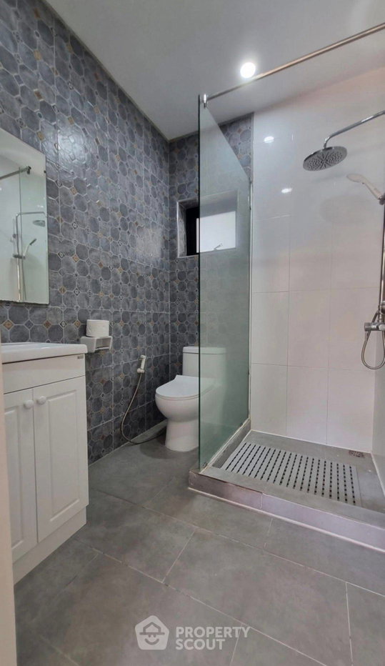 รูป ทาวน์เฮ้าส์ 2-ห้องนอน ใกล้ เมืองพัทยา (ID 3436165) - รูปที่ 6/18