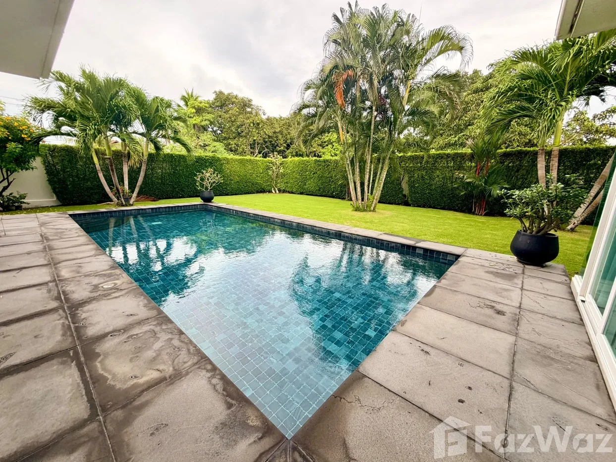 picture Beautiful 3-Bedroom Corner Pool Villa 6880612 - 7/25