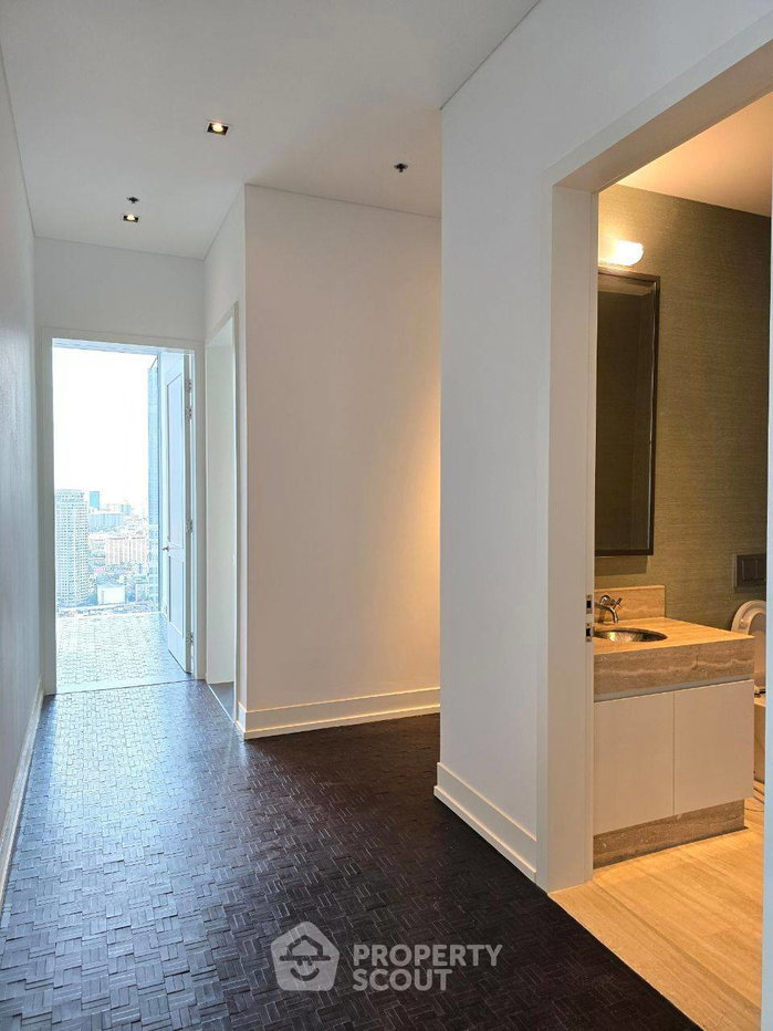 รูป คอนโด 4 ห้องนอน ชั้น 35 ขนาด 265 ตร.ม. The Ritz-Carlton Residences Bangkok ใกล้ BTS ช่องนนทรี 100 เมตร (ID 3399867) - รูปที่ 19/26