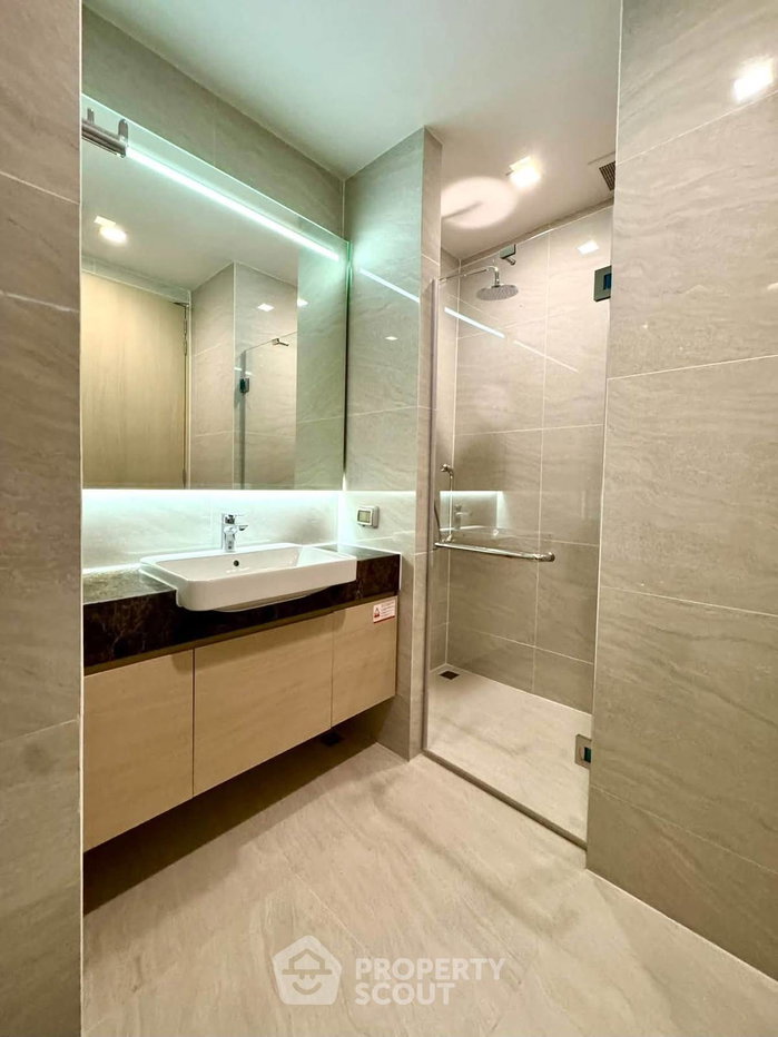 picture 2-BR Condo at Noble State 39 near BTS Phrom Phong (ID 3436170) - 10/11