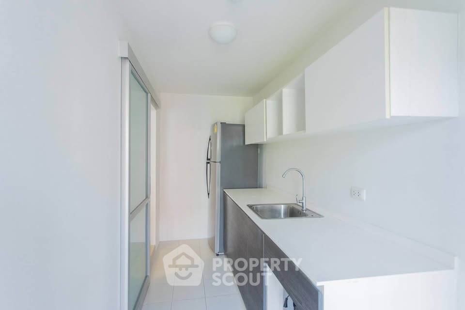 picture 1-BR Condo at DVieng Santitham in Chang Phueak (ID 3434756) - 6/14