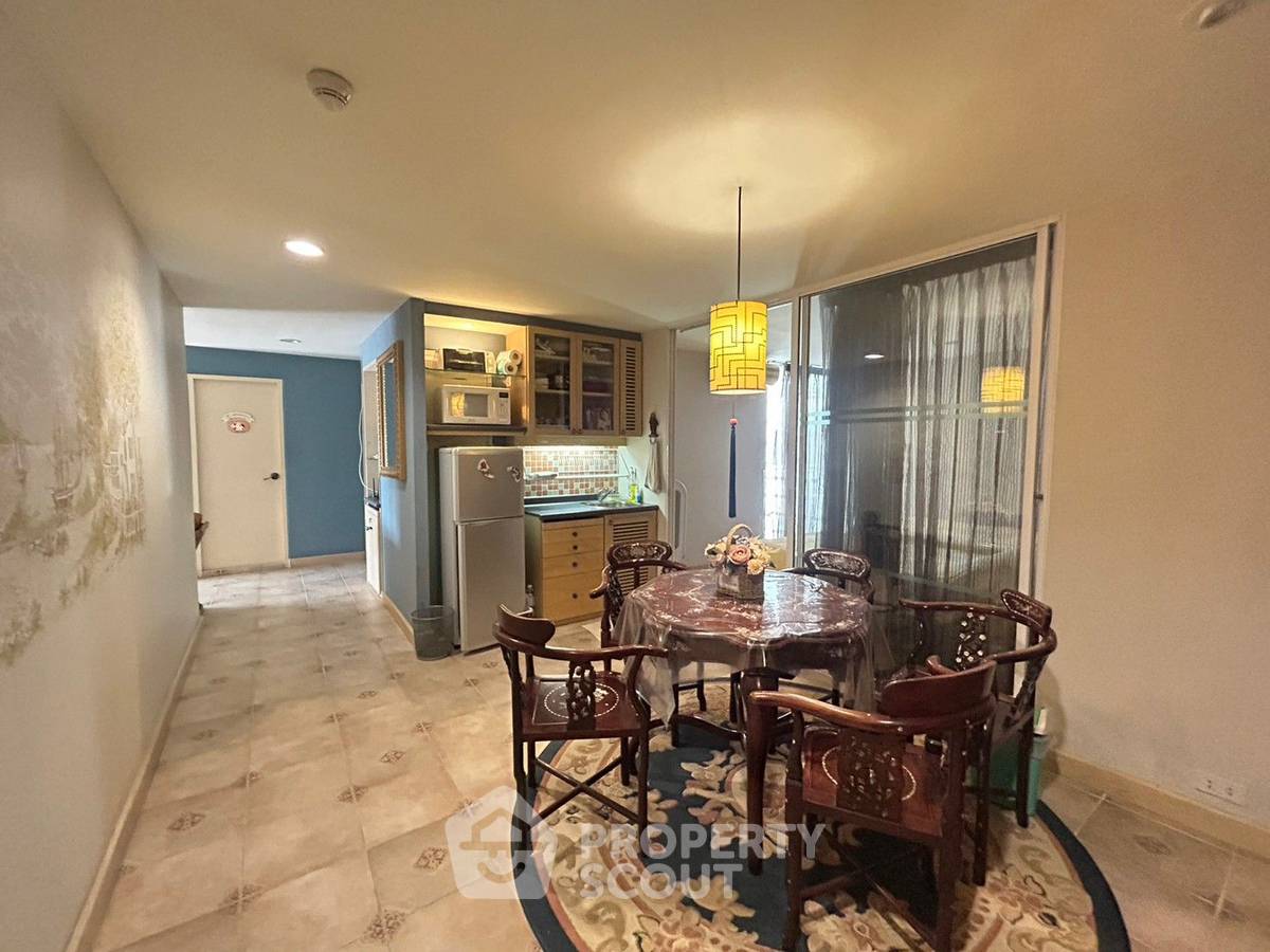 picture Spacious 2-BR 139 Sqm For Sale At Ban Sangchan Condominium (ID 1267527) - 10/15