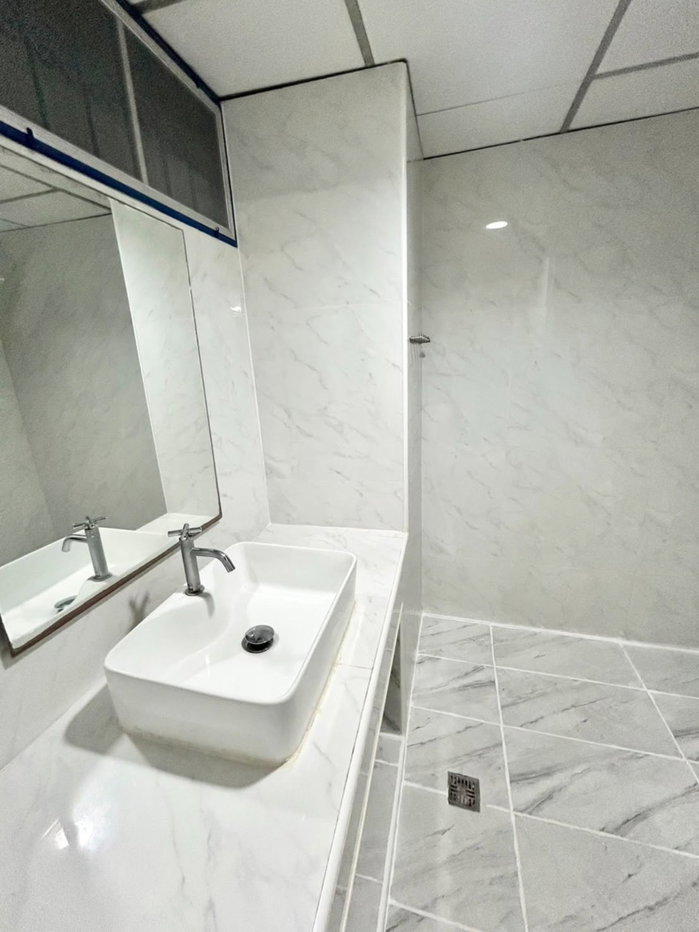 รูป ปล่อยเช่าคอนโด ดุลิยา ชาริสม่า 3 ห้องใหม่ เพิ่งรีโนเวทเสร็จ พร้อมอยู่ - รูปที่ 10/12