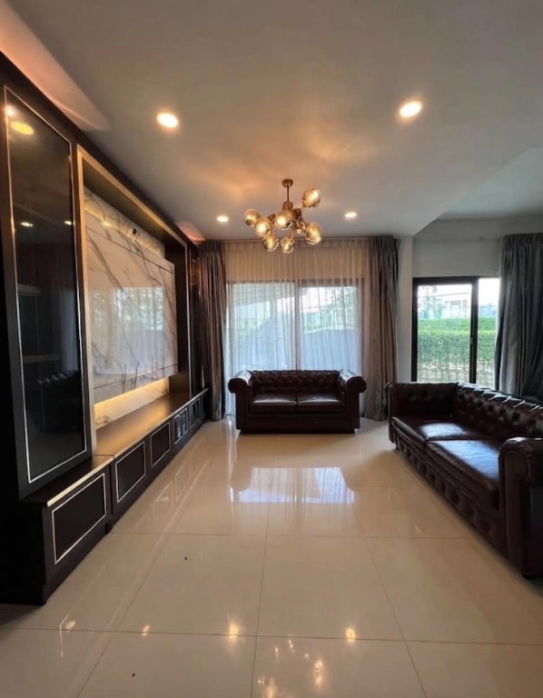 รูป 🏡✨ ขายบ้านเดี่ยว Centro ราชพฤกษ์–สวนผัก | บ้านหลังมุมติดสวนส่วนกลาง หน้าบ้านเปิดโล่ง ไม่ติดบ้านอื่น เป็นส่วนตัว ใกล้ทางด่วนศรีรัช! - รูปที่ 3/14
