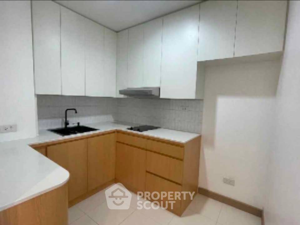 picture 1-BR Condo at The Executive Regent in Chong Nonsi (ID 3436759) - 5/10
