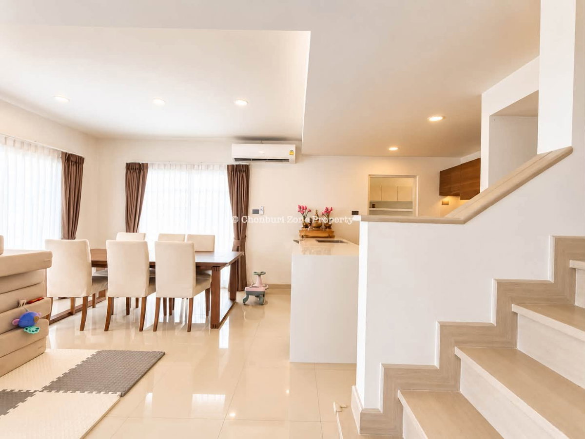 รูป ขายบ้านเดี่ยวหลังริมหลังใหญ่ 4 นอน ม.ริมเขา บางพระ ศรีราชา - รูปที่ 25/26