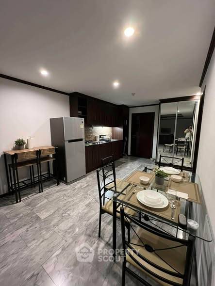 picture 2-BR Condo at Siam Oriental Twins Pratumnak close to Phratamnak (ID 3439043) - 3/13