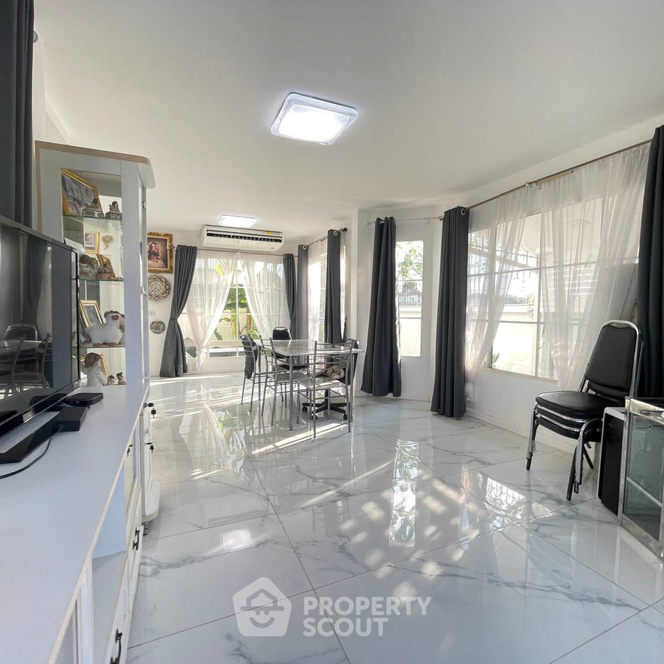 รูป บ้าน 3-ห้องนอน ที่ ชลลดา วงแหวน - รัตนาธิเบศร์ ใน บางรักพัฒนา (ID 3437541) - รูปที่ 6/14
