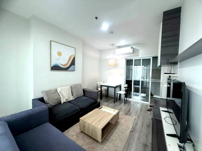 Condos for rent : BTS Surasak 700 m. Condo Centric Sathorn St. Louis ( Rental ) 
