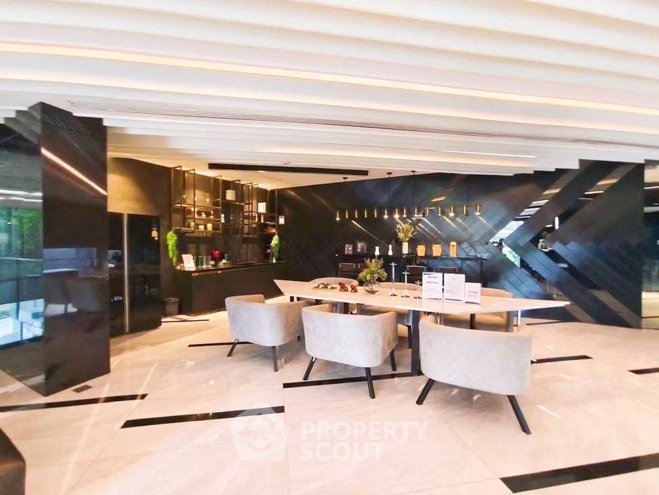รูป ชั้น 24 ห้อง 1 ห้องนอน KnightsBridge Space Rama 9 ใกล้ MRT พระราม 9 300 ม. (ID 3439213) - รูปที่ 12/13