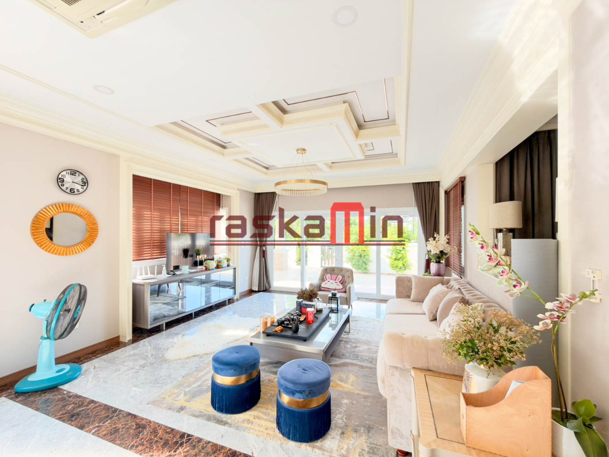 รูป Baan Dusit Pattaya Hill บ้านขาย 4 ห้องนอน พร้อมสระว่ายน้ำส่วนตัว - รูปที่ 13/36
