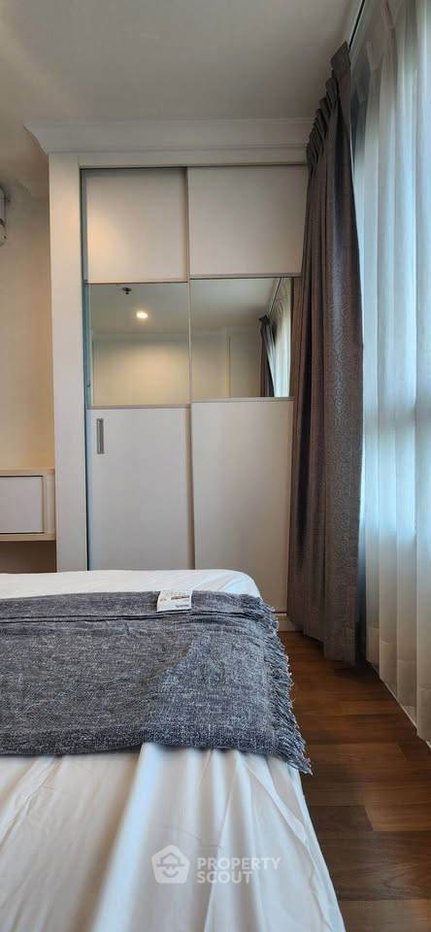picture 1-BR Condo at Lumpini Place Rama 9–Ratchada near MRT Phra Ram 9 (ID 3438309) - 8/34