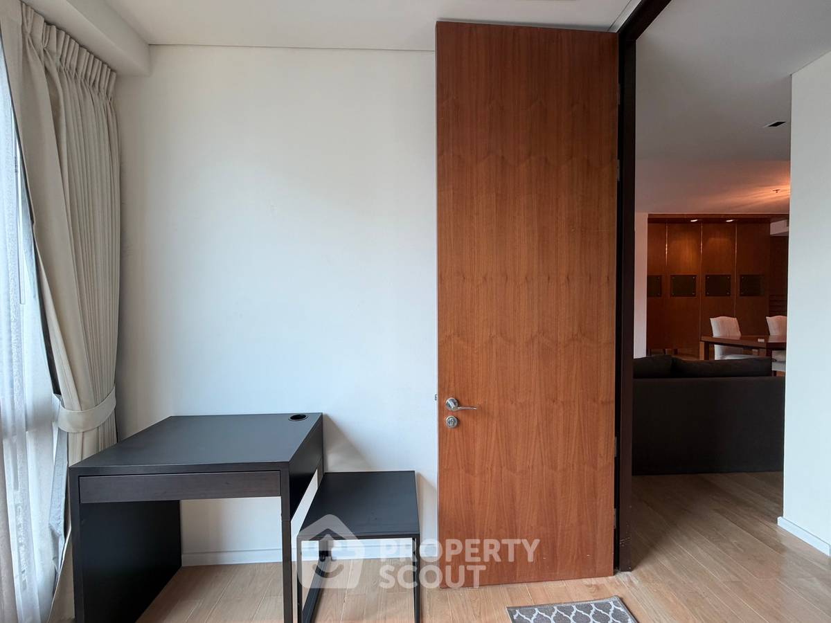 picture 2-BR Condo at The Lakes Bangkok near BTS Asok (ID 3295250) - 10/27