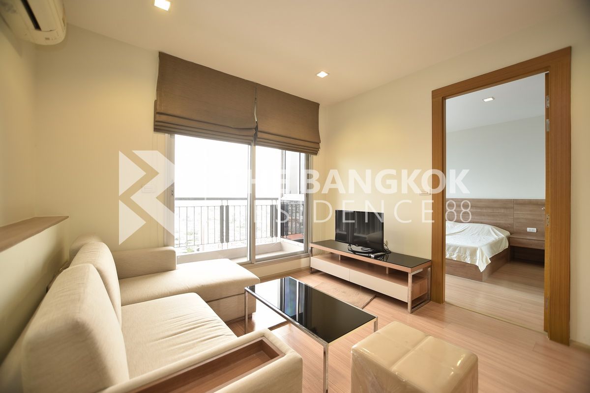 picture Hurry to book!! Limited quantity RHYTHM Ratchada-Huaikhwang near MRT Huai Khwang Station - 3/9