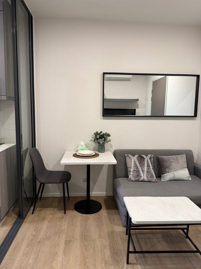 picture Condo for rent at Modiz, located in front of Ramkhamhaeng University. 🏡🎄 Beautiful, clean unit—fully furnished and ready for move-in. - 6/12