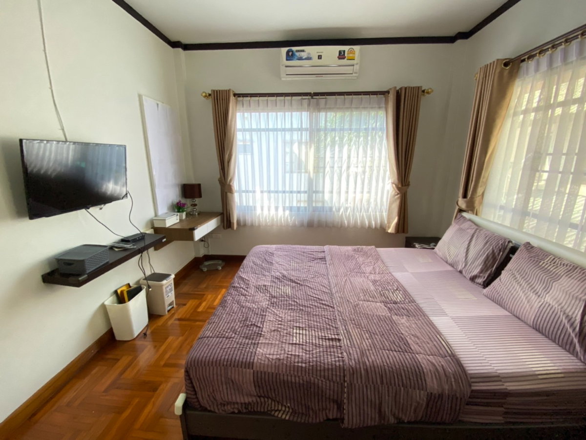รูป ให้เช่าบ้านเดี่ยวหลังใหญ่ คันทรีโฮม( Counrty Home )  ทำเลดีติดถนน ใกล้ J park ศรีราชา - รูปที่ 50/63