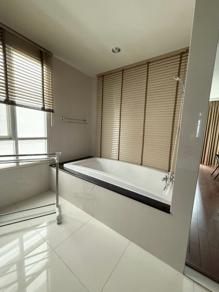 picture 🏢 The Address Chidlom 79 sqm  2 bedrooms 2 bathrooms - 8/13