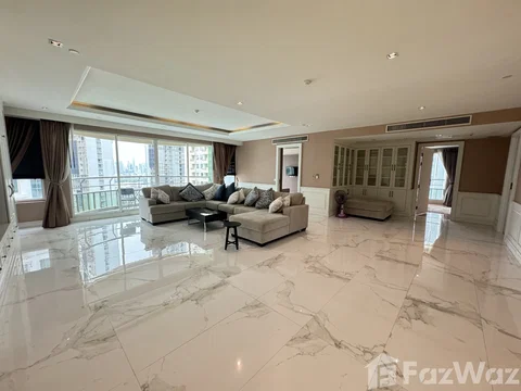 4 Bedroom Condo for rent at Ideal 24 1135944
