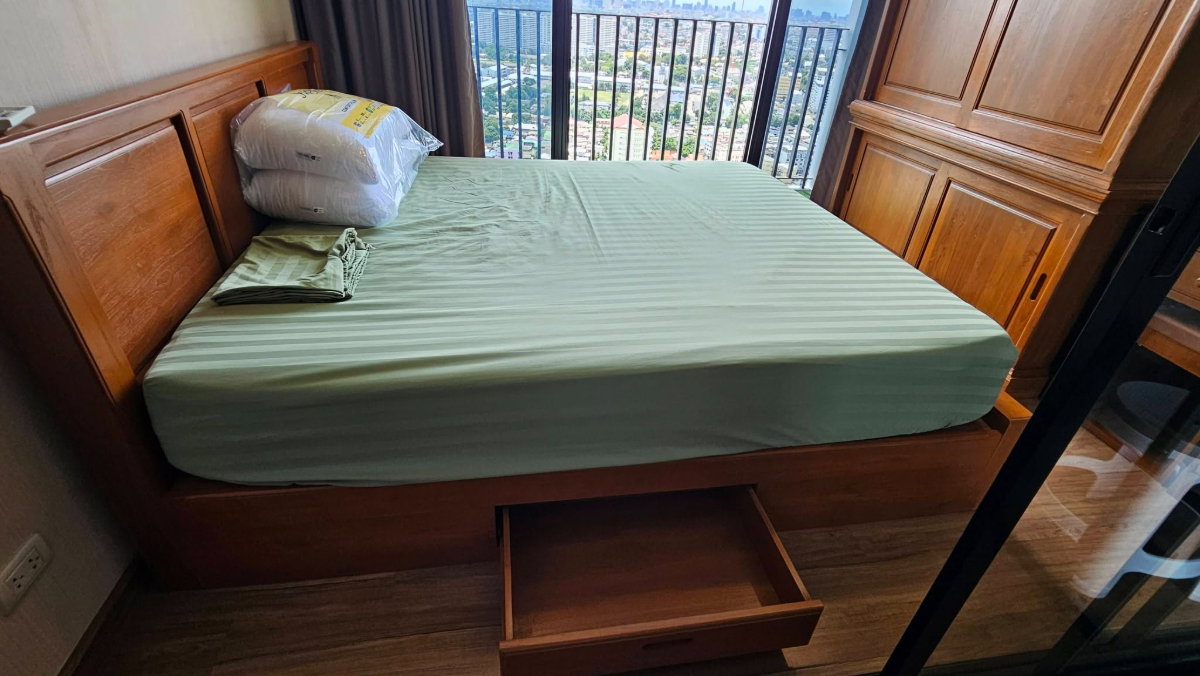 picture The Tree Interchange, 1B1B, 36 Floor, Building A, 35 Sq.m., Rental 13,500 THB/Month Ready to move in - 3/26