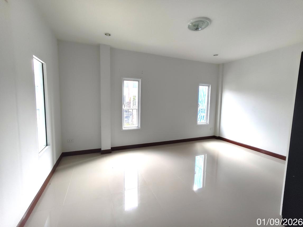 picture TOWN HOUSE 26.4 Sq.w. Pluak Daeng Rayong for 1.6M - 20/31
