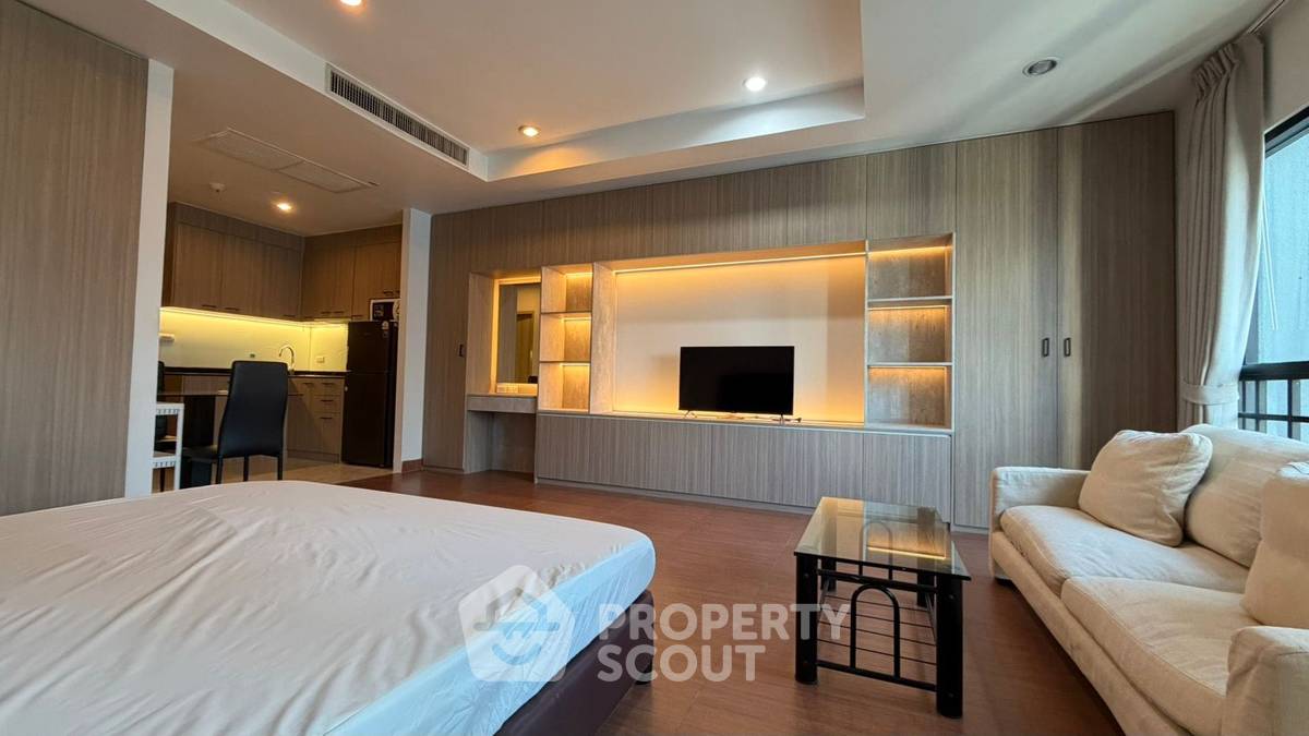 picture 1-BR Sathorn Gardens For Rent Near MRT Silom (ID 414361) - 4/7