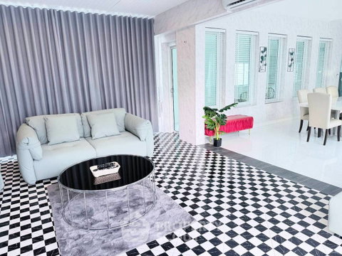 วิลล่า 4-ห้องนอน ที่ มาวิน พูลวิลล่า ใน ทับใต้ (ID 2231032)