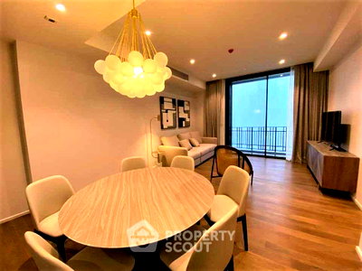 Condos for rent : 2-BR Condo At Muniq Langsuan Near BTS Ratchadamri (ID 3438324)