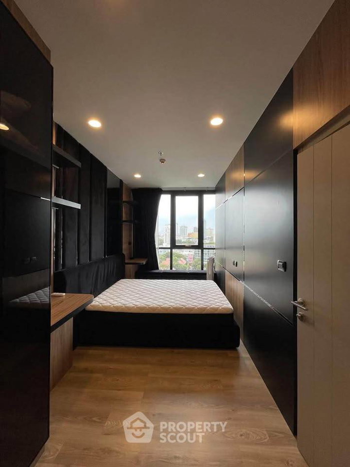 รูป คอนโด 1 ห้องนอน ให้เช่า Oka Haus Sukhumvit 36 ใกล้ BTS ทองหล่อ (ID 3441838) - รูปที่ 8/15