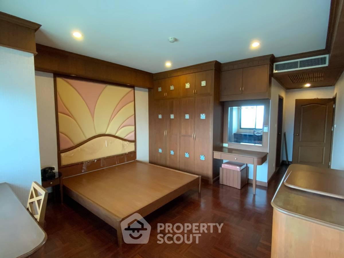 รูป คอนโด 3 ห้องนอน ขนาด 276 ตร.ม. ชั้น 24 PM Riverside Condominium (ID 375206) - รูปที่ 6/20