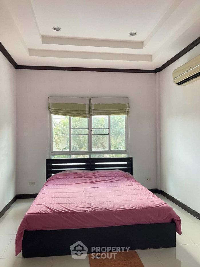 picture 3-BR Villa close to Hua Hin City (ID 3438936) - 7/19