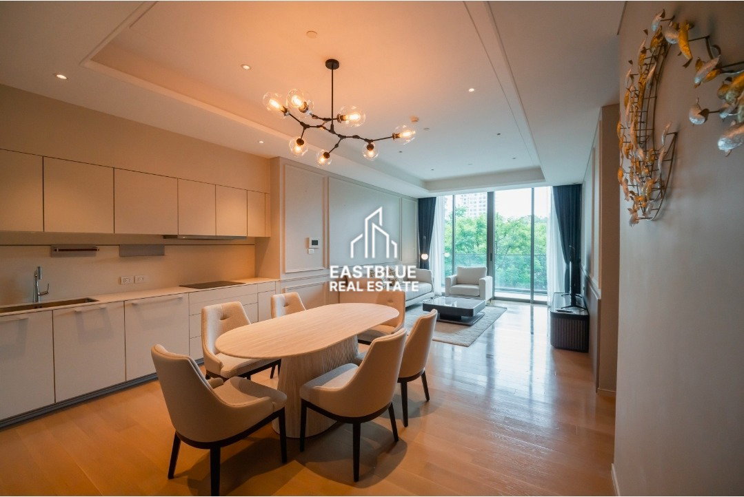 picture For Rent: Baan Sindhorn Luxury Condo with 2 Beds 2 Baths near BTS Chidlom - 2/9