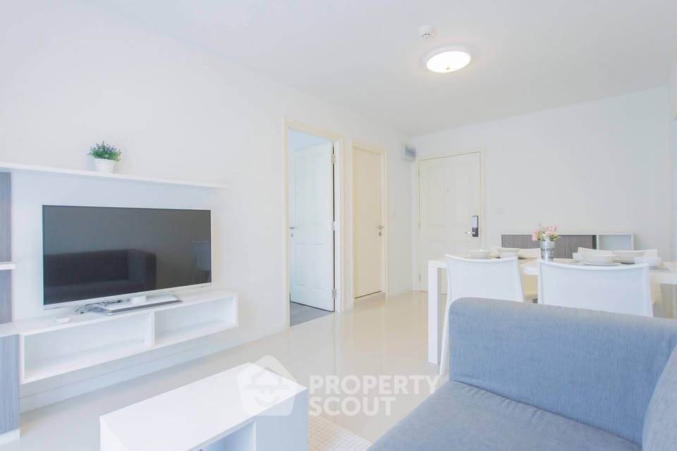 picture 1-BR Condo at DVieng Santitham in Chang Phueak (ID 3434756) - 7/14