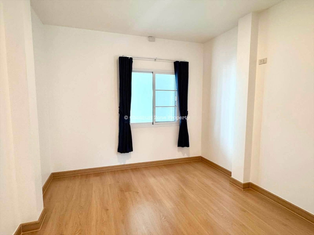 รูป ขายบ้านเดี่ยว 4 ห้องนอน ม.คริสตัลพลัส (Crystal Plus ) หนองยายบู่ ศรีราชา - รูปที่ 29/35