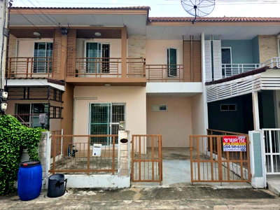 ทาวน์โฮม ลำลูกกา คลองสาม : J141|ทาวน์เฮ้าส์ 2 ชั้น โครงการ ไอลีฟ ทาวน์ ลำลูกกา คลอง 3 ใกล้ดรีมเวิลด์ ตำบล ลาดสวาย อำเภอลำลูกกา ปทุมธานี  (ราคา 1,650,000 บาท)