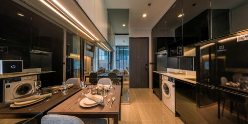 Studio Large Room City View Fully furnished Luxury Condo Good Lacation Close To BTS Ari station 220 m. @ Noble Around Ari