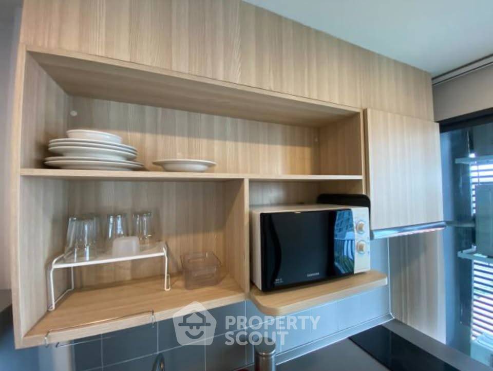 picture Great Value 2-BR Condo At Ideo O2 Near BTS Bang Na (ID 3437768) - 8/11