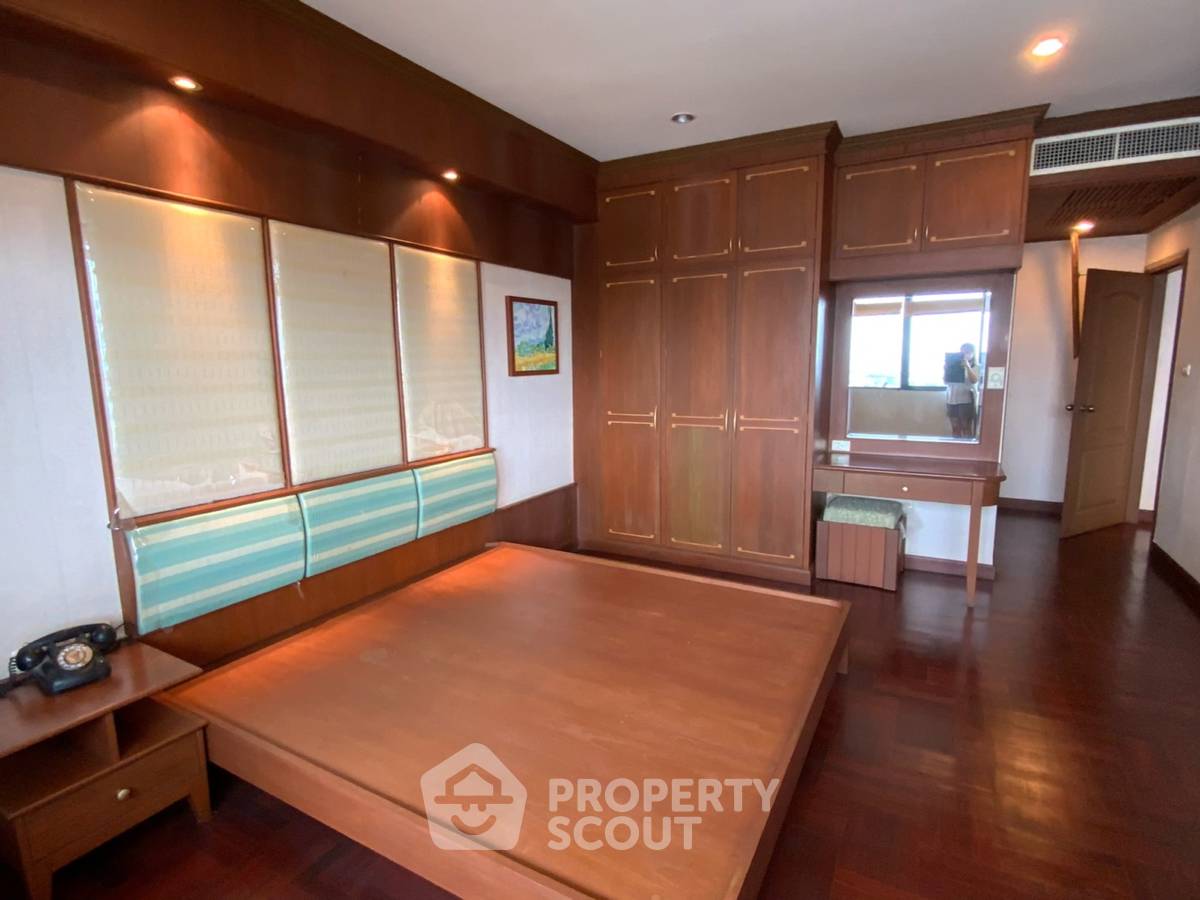 รูป คอนโด 3 ห้องนอน ขนาด 276 ตร.ม. ชั้น 24 PM Riverside Condominium (ID 375206) - รูปที่ 3/20