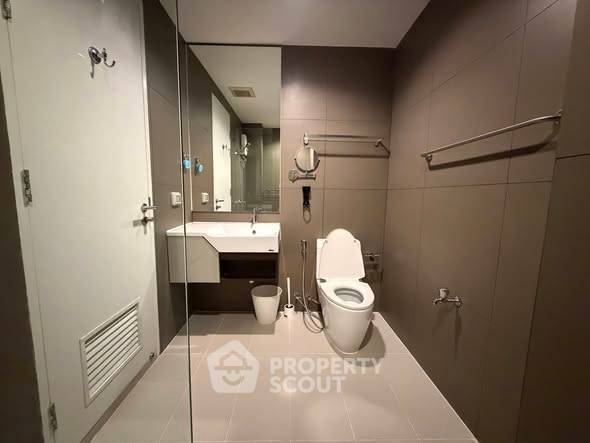picture 1-BR Condo at Up Ekamai near ARL Ramkhamhaeng (ID 3439259) - 3/11