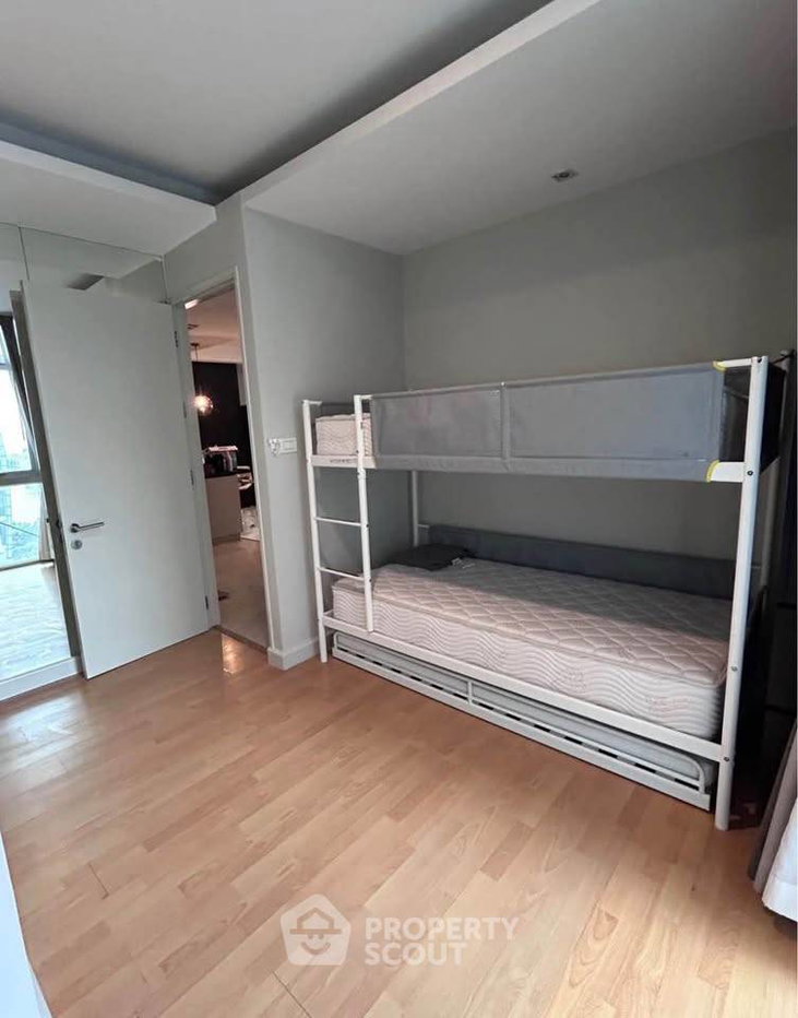 รูป เดิน 60 ม. ถึง BTS เอกมัย | คอนโด 3 ห้องนอน Nusasiri Grand Condominium (ID 3441826) - รูปที่ 4/18